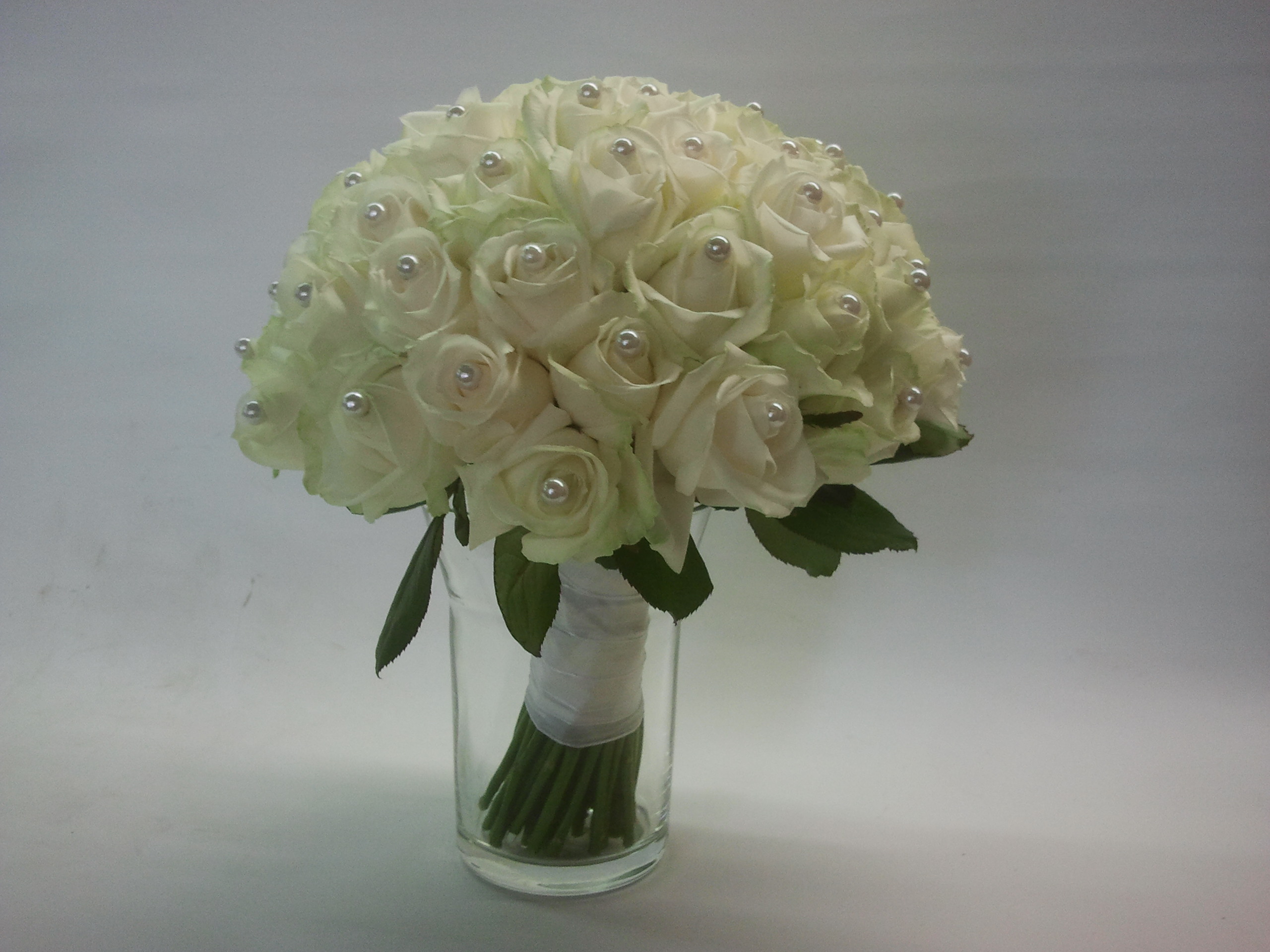 Super goed beeld Marine 018 Bruidsboeket witte rozen